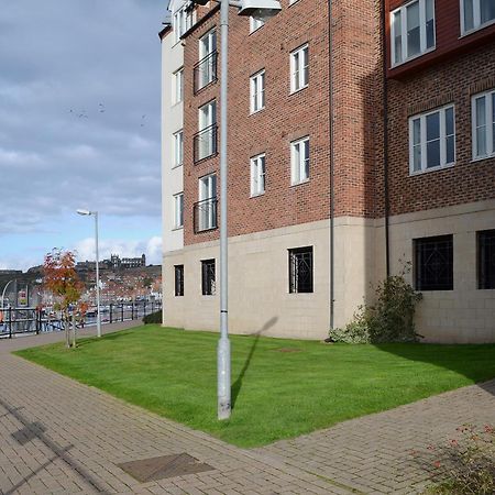 Picturesk Villa Whitby Bagian luar foto